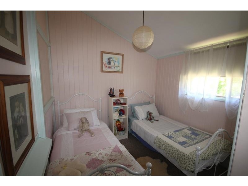 56 Greenup Street, Stanthorpe QLD 4380