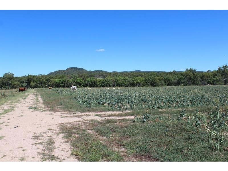 28064 New England Highway, Ballandean QLD 4382