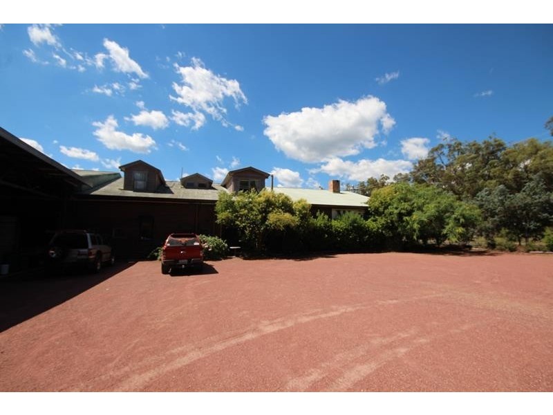 747 Granite Belt Drive, Cottonvale QLD 4375