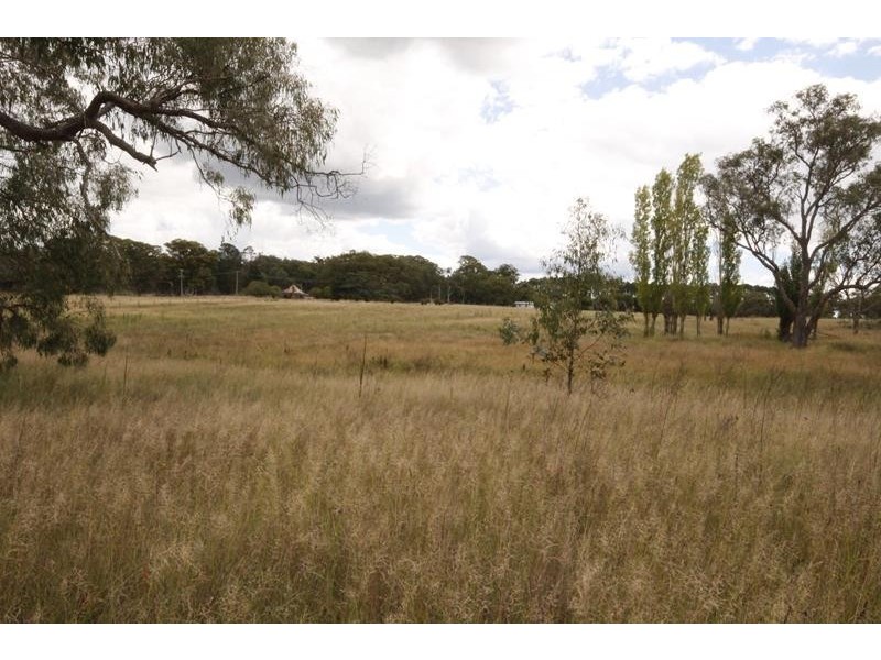 666 Sugarloaf Road, Stanthorpe QLD 4380