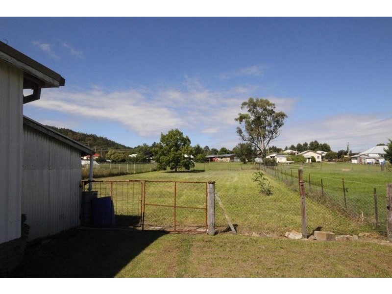 17 Rich Street, Stanthorpe QLD 4380
