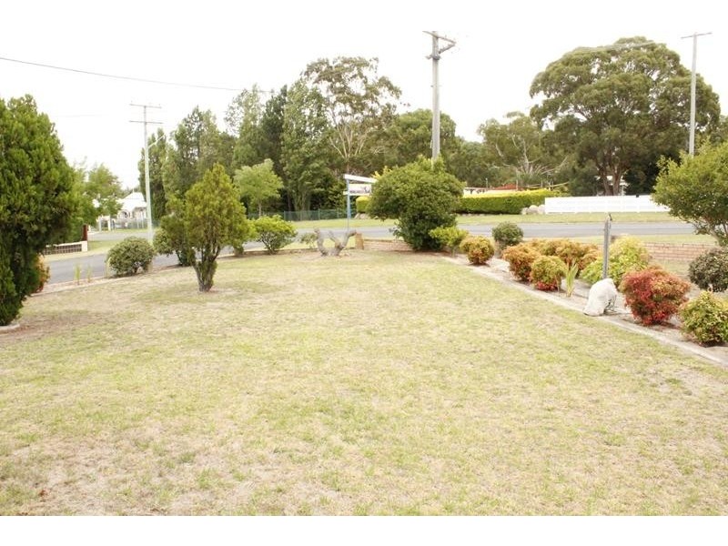 15 High Street, Stanthorpe QLD 4380