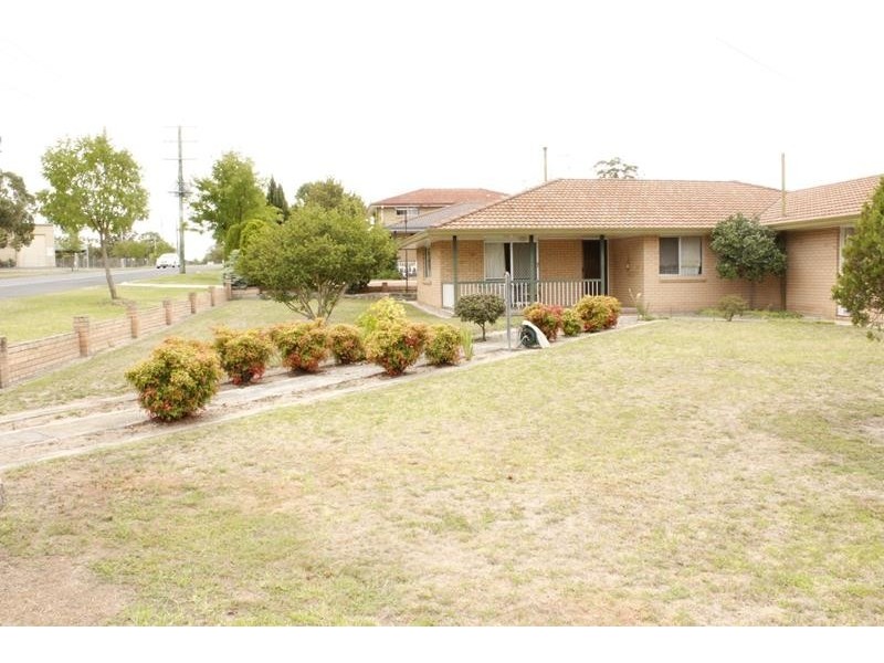 15 High Street, Stanthorpe QLD 4380