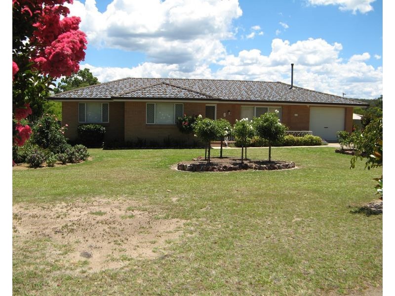 6 High Street, Stanthorpe QLD 4380