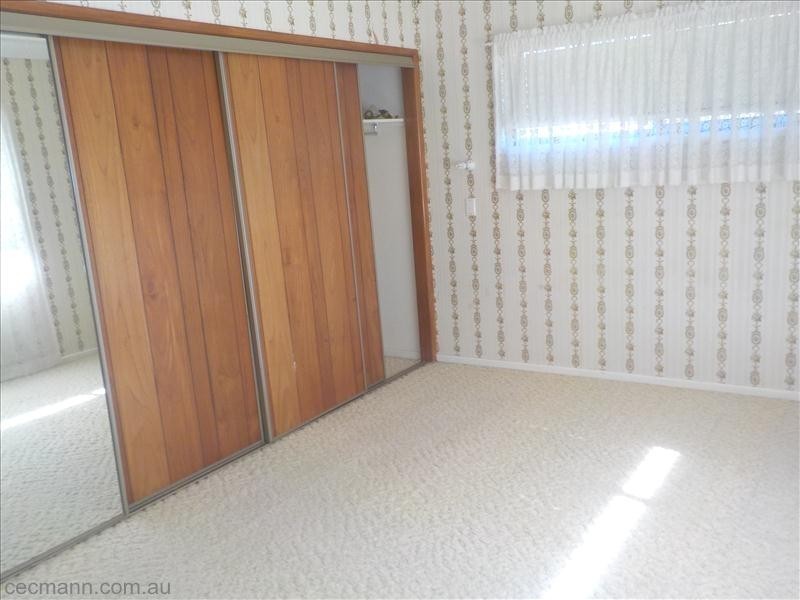 25 College Road, Stanthorpe QLD 4380