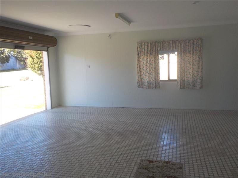 25 College Road, Stanthorpe QLD 4380