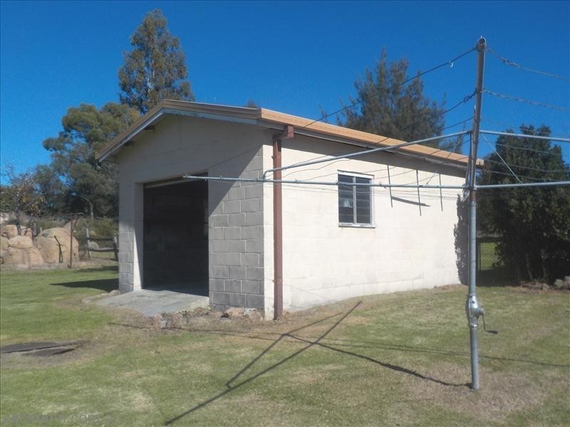 25 College Road, Stanthorpe QLD 4380