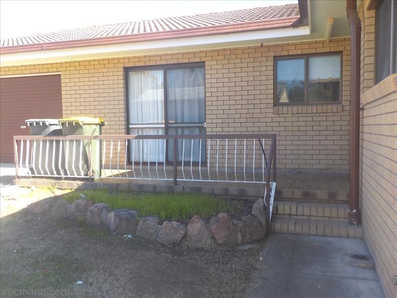 25 College Road, Stanthorpe QLD 4380