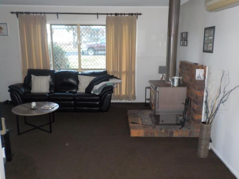 14 GREER STREET, Stanthorpe QLD 4380