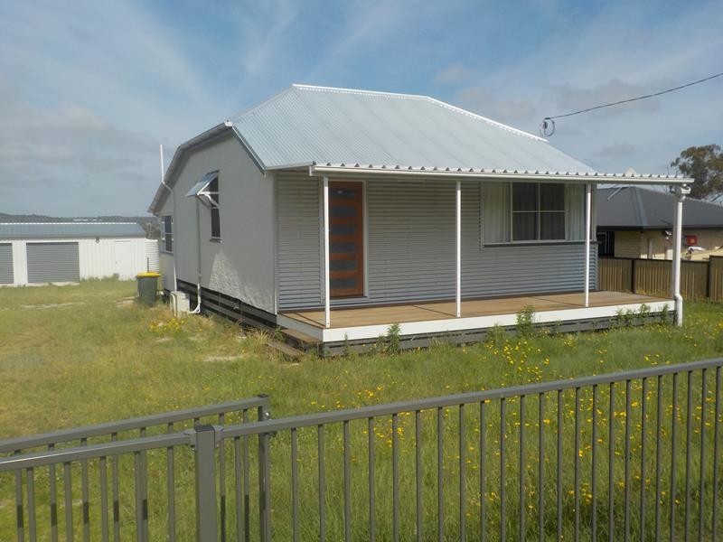 8 BRUHN LANE, Thulimbah QLD 4376