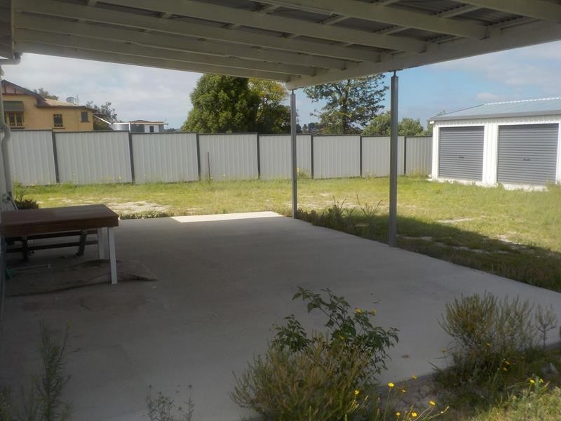 8 BRUHN LANE, Thulimbah QLD 4376