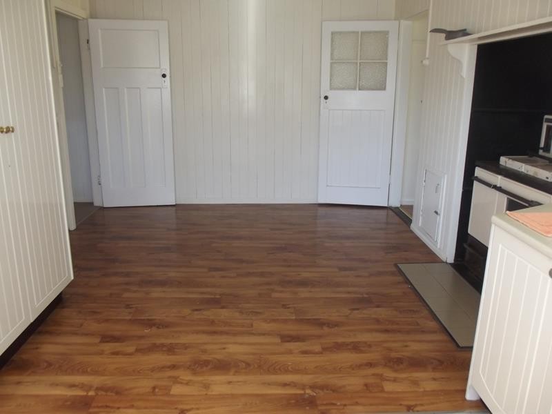 22 DENHAM STREET, Stanthorpe QLD 4380