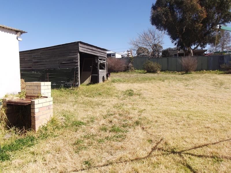 22 DENHAM STREET, Stanthorpe QLD 4380
