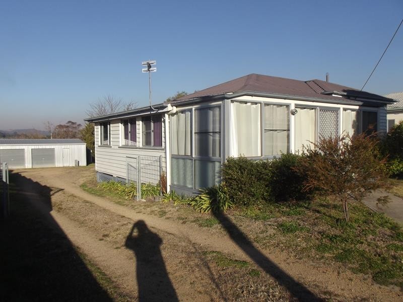 31 HILLCREST STREET, Stanthorpe QLD 4380