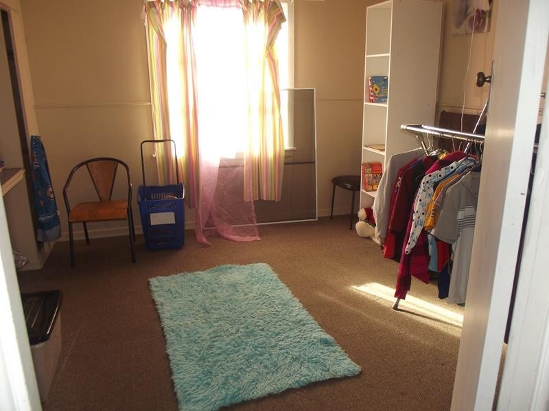 58 Tenterfield Street, Wallangarra QLD 4383