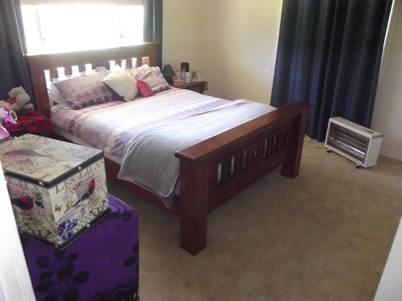 70 AMOSFIELD ROAD, Stanthorpe QLD 4380