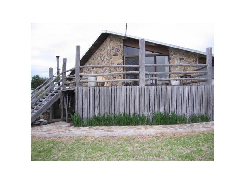 211 Magnoli Lane, Greenlands QLD 4380