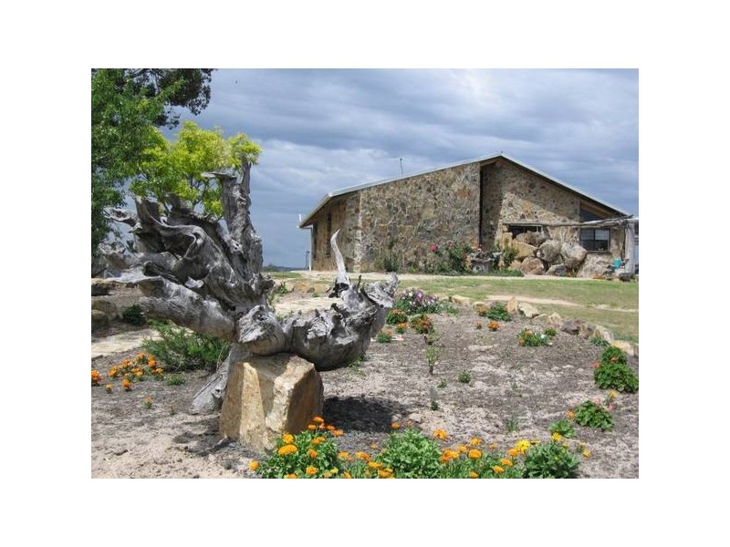 211 Magnoli Lane, Greenlands QLD 4380