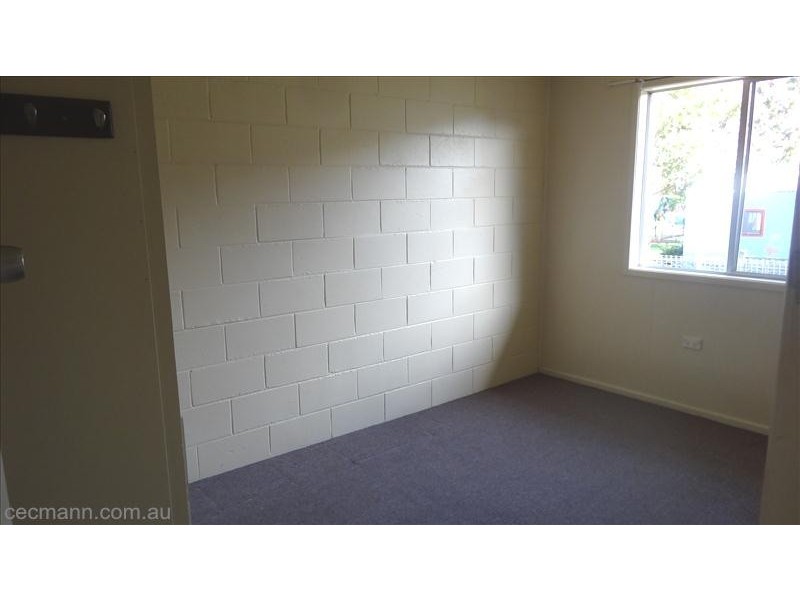 2/23 Archibald STREET, Stanthorpe QLD 4380