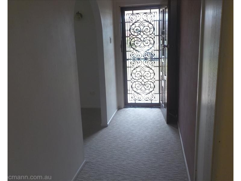 9 Smith Street, Stanthorpe QLD 4380