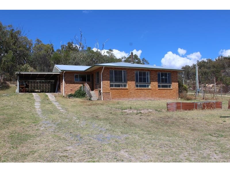 2489 Eukey Road, Ballandean QLD 4382