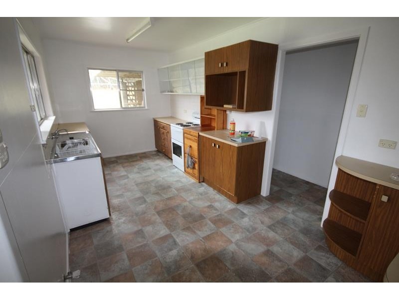 2489 Eukey Road, Ballandean QLD 4382