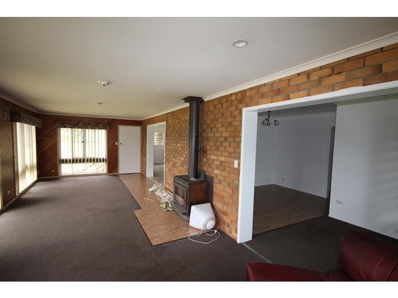 2489 Eukey Road, Ballandean QLD 4382