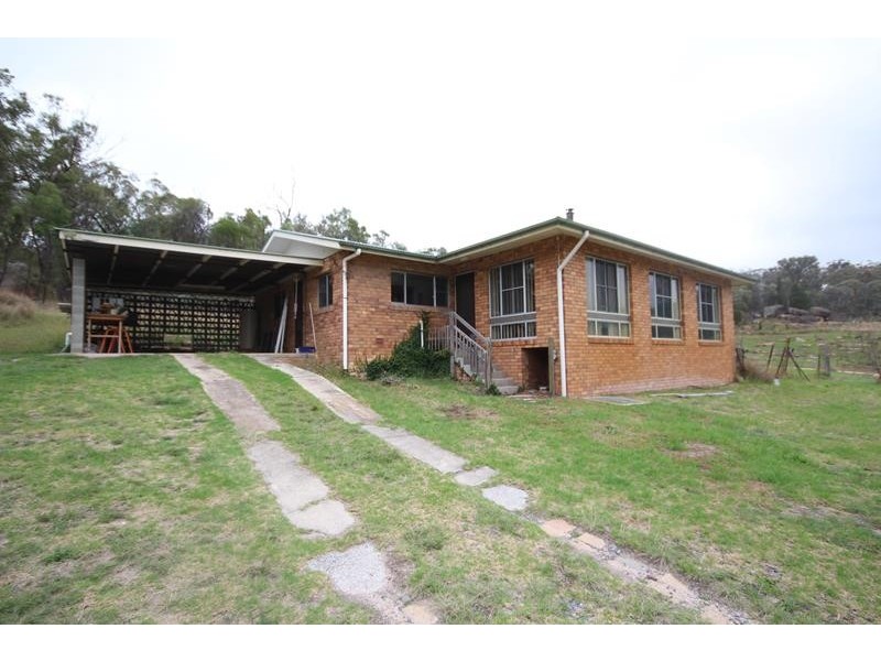 2489 Eukey Road, Ballandean QLD 4382