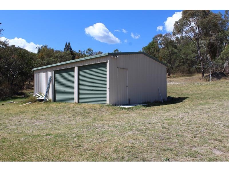 2489 Eukey Road, Ballandean QLD 4382