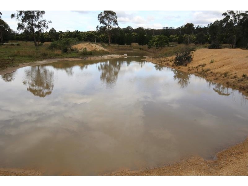 Lot 200 South Drive, Stanthorpe QLD 4380