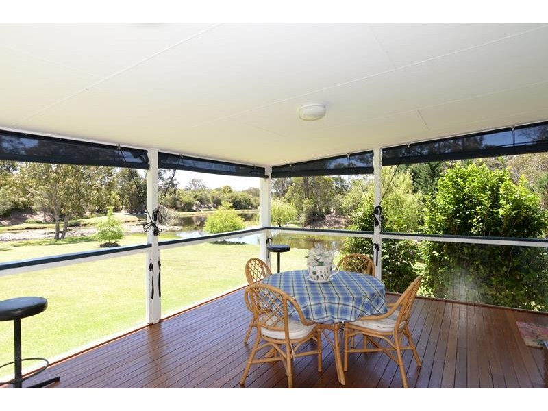 1047 Granite Belt Drive, Dalveen QLD 4374