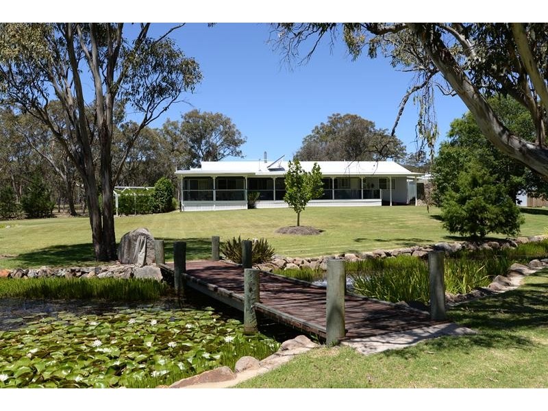 1047 Granite Belt Drive, Dalveen QLD 4374