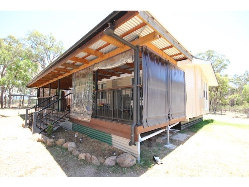 326 Kerridges Road, Glen Aplin QLD 4381