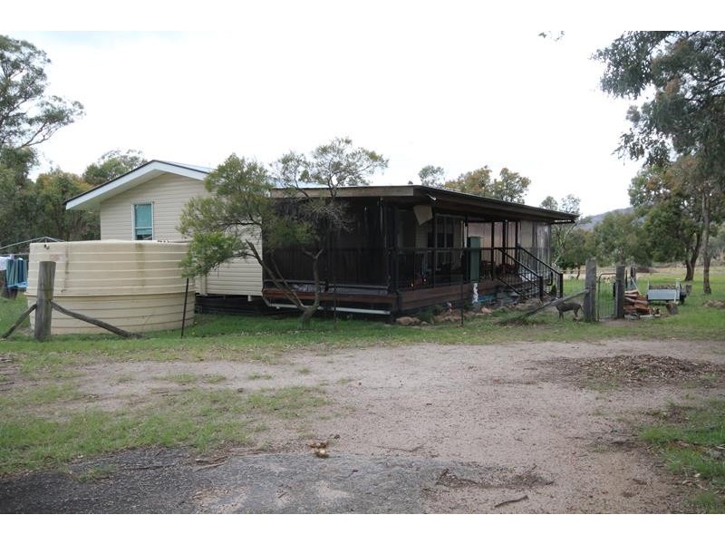 326 Kerridges Road, Glen Aplin QLD 4381