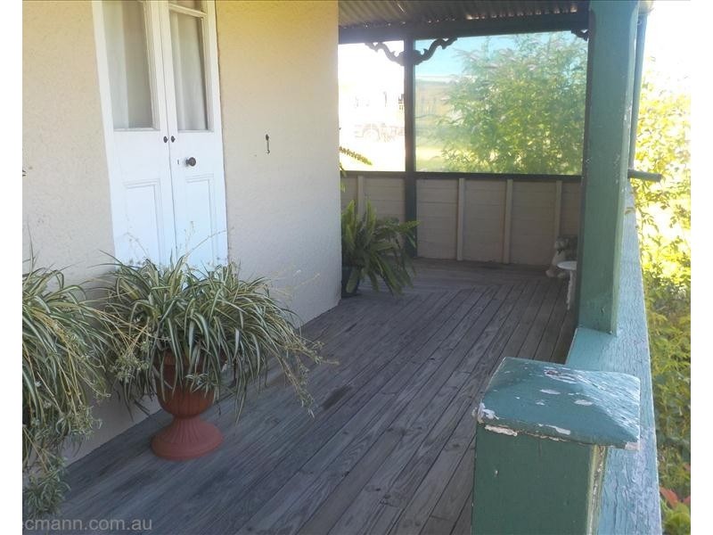 7 Creek Street, Stanthorpe QLD 4380