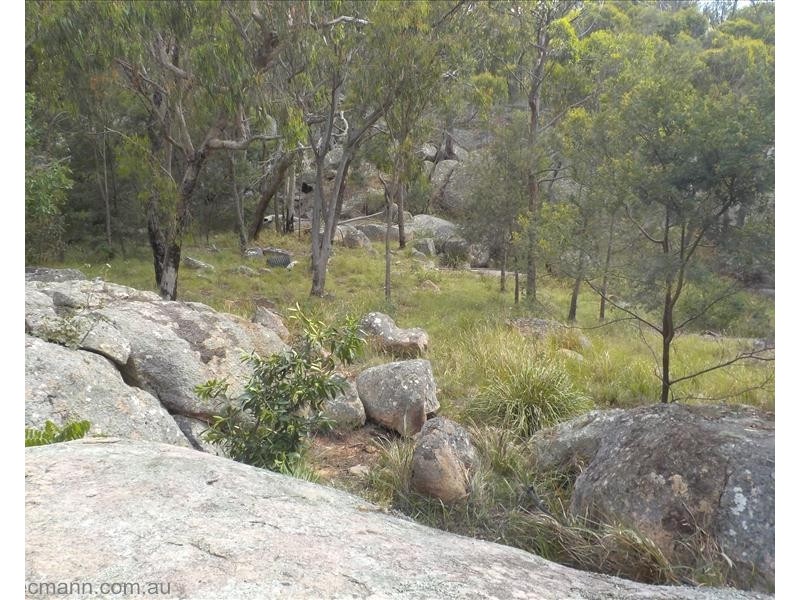520 Mt Tully Road, Stanthorpe QLD 4380
