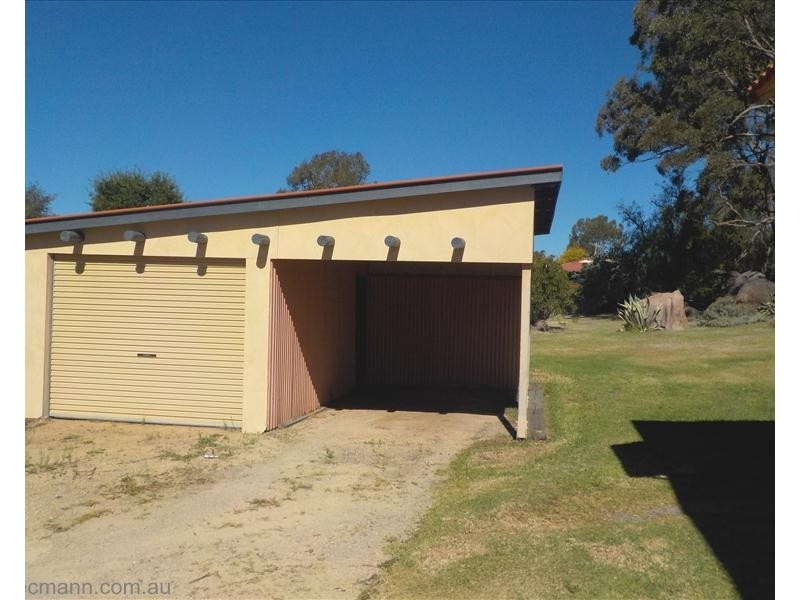 17 Marsh Street, Stanthorpe QLD 4380