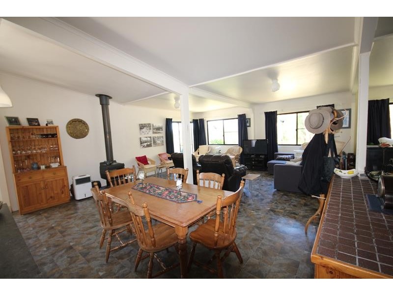 45 Nelson Crescent, Stanthorpe QLD 4380