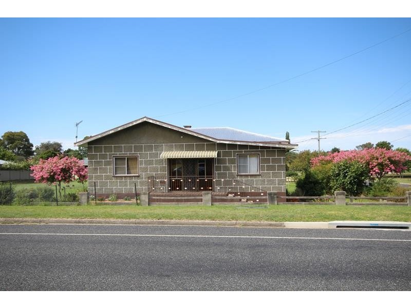 39 Connor Street, Stanthorpe QLD 4380