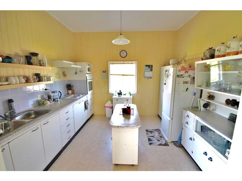 39 Connor Street, Stanthorpe QLD 4380