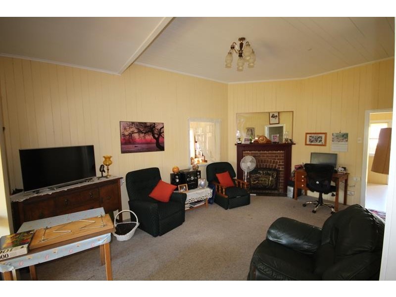 39 Connor Street, Stanthorpe QLD 4380