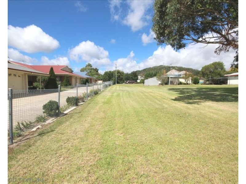 32 Johnson Street, Stanthorpe QLD 4380