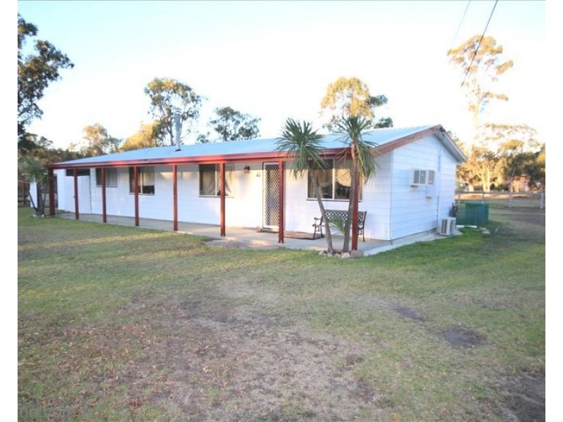 18 Aerodrome Road, Applethorpe QLD 4378