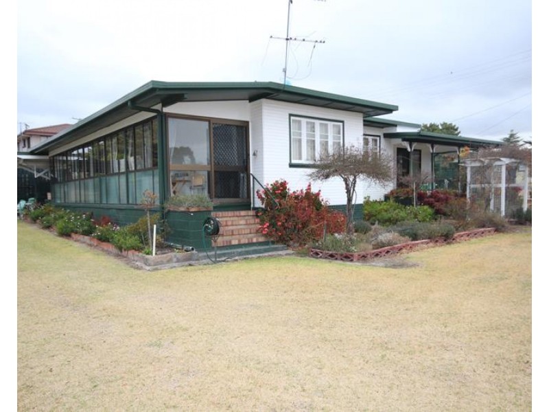 25 Bridge Street, Stanthorpe QLD 4380