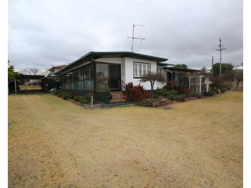 25 Bridge Street, Stanthorpe QLD 4380