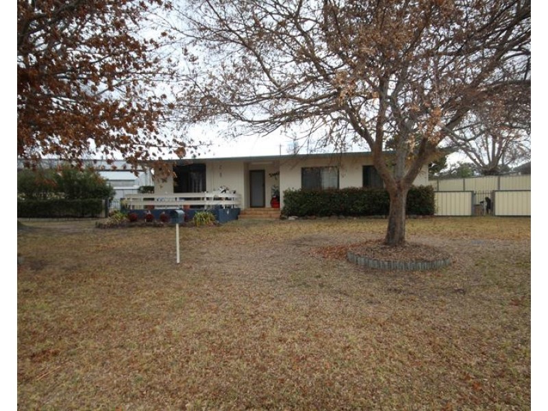 57 Sugarloaf Road, Stanthorpe QLD 4380