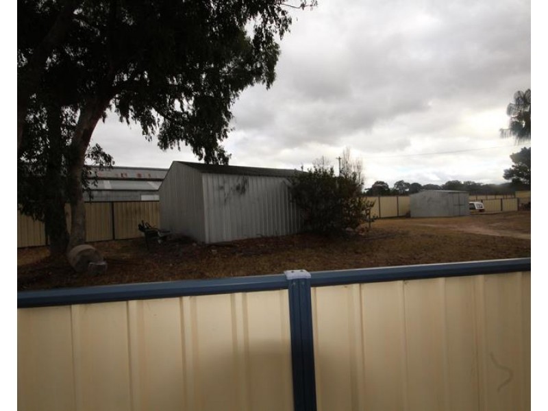 57 Sugarloaf Road, Stanthorpe QLD 4380