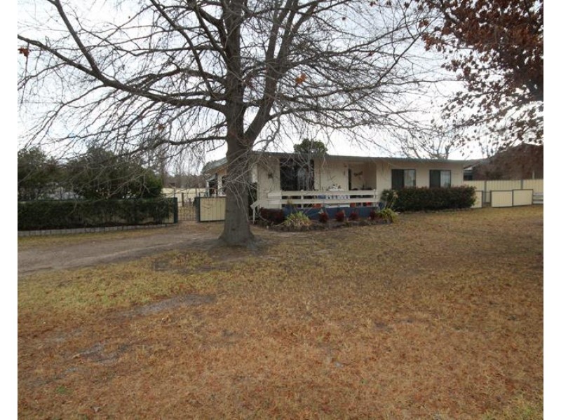 57 Sugarloaf Road, Stanthorpe QLD 4380