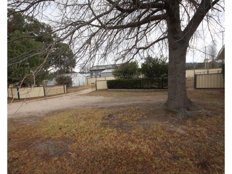 57 Sugarloaf Road, Stanthorpe QLD 4380