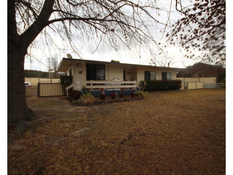 57 Sugarloaf Road, Stanthorpe QLD 4380